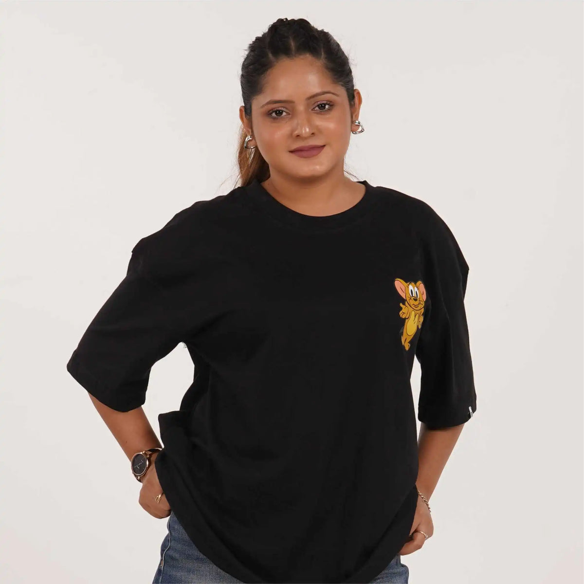 Buy Jerry black oversized T-shirt for women, drop shoulders, round collar, 100% cotton.