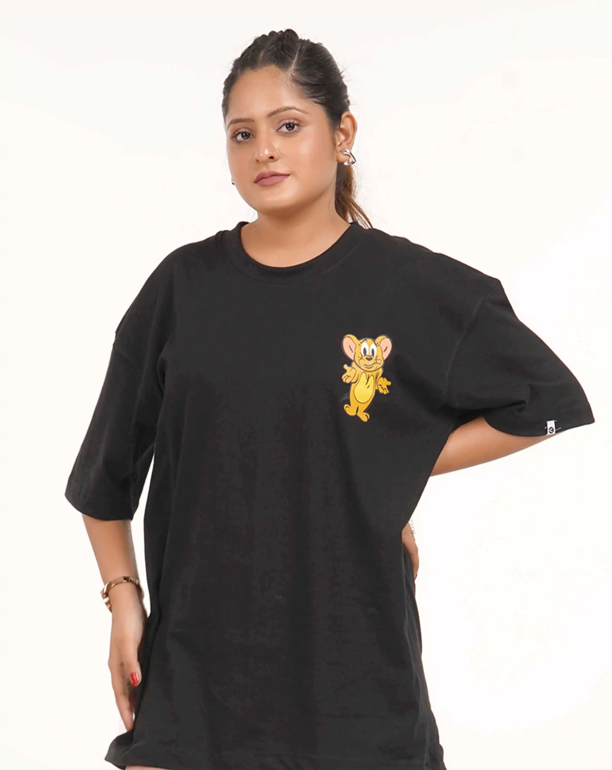 Buy online: Jerry black T-shirt, women's oversized, drop shoulders, round neck, 100% cotton.