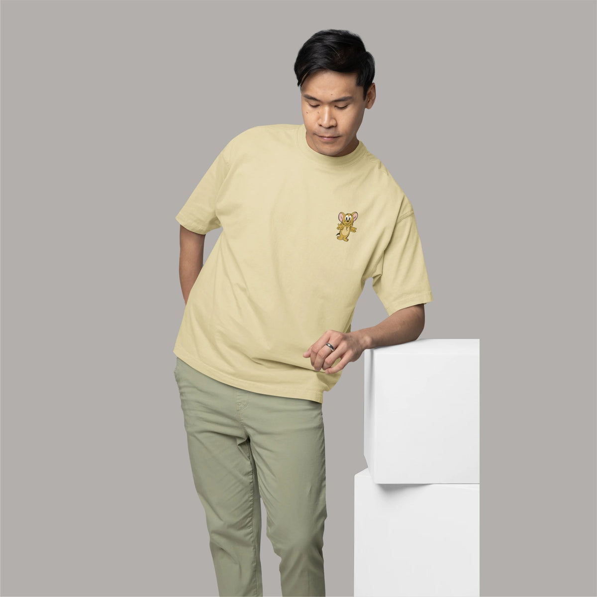 Buy the Jerry Oversized Beige T-Shirt, a comfy, loose-fit option for men and women. Perfect for effortless, casual style.