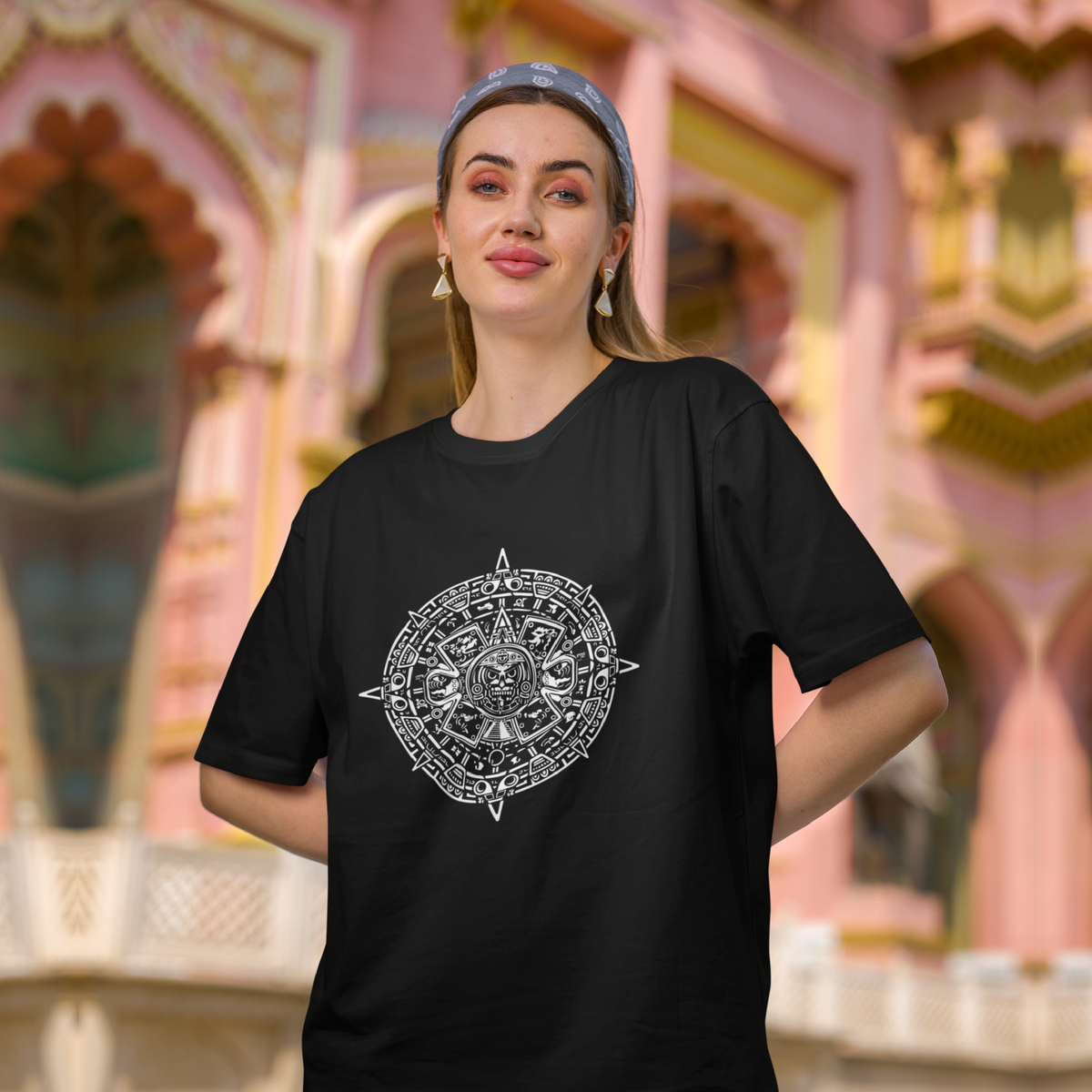 Chakra Reflective Black T-Shirt – Trendy Oversized Fit – A must-have for those who love standout designs.