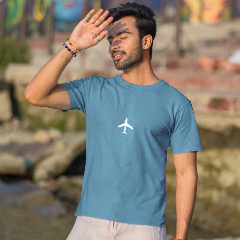 Men’s Oversized Explorer’s Circle T-Shirt in Command Blue – Perfect for a relaxed and trendy look.