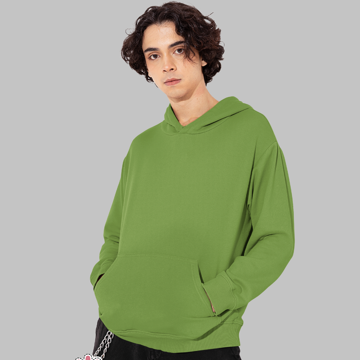 Moss Green Oversized Hoodie for Men – Trendy & Cozy! Elevate your wardrobe with this must-have hoodie. Buy now!