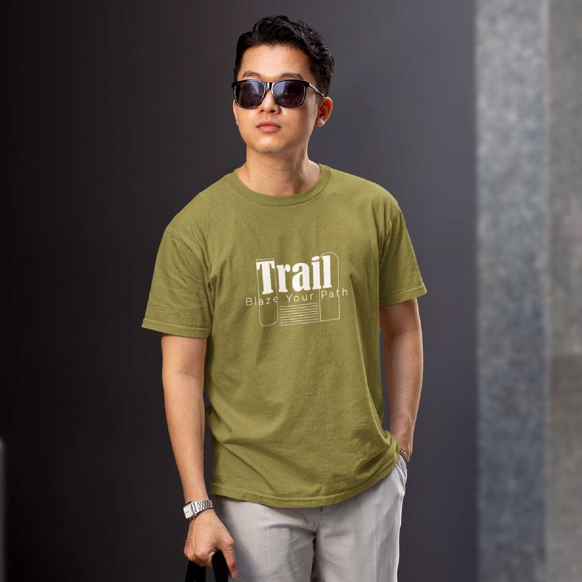 Trail Blaze Dark Khaki Oversized T-Shirt – Perfect Summer Wear – Stay cool and stylish in this must-have summer t-shirt.