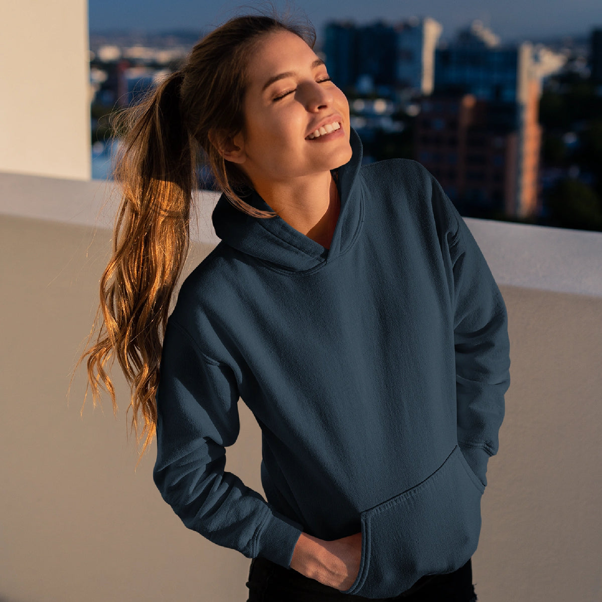 Chic and Comfy – Women’s Dark Blue Oversized Hoodie! Stay fashionable while feeling cozy in this premium hoodie. Grab yours now!