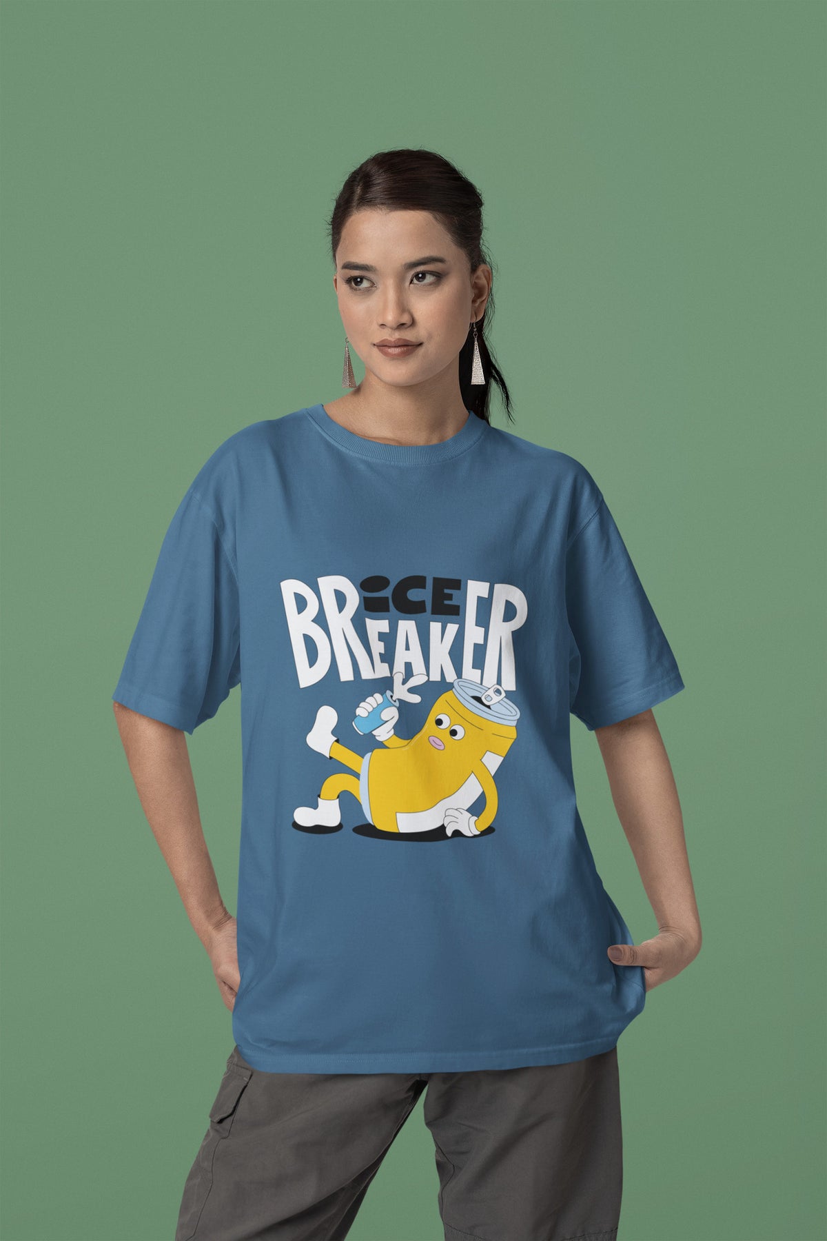 Ice Breaker Oversized Beach T-Shirt for Women – Relaxed fit, breathable fabric, and a trendy beach print t-shirt for a casual look.