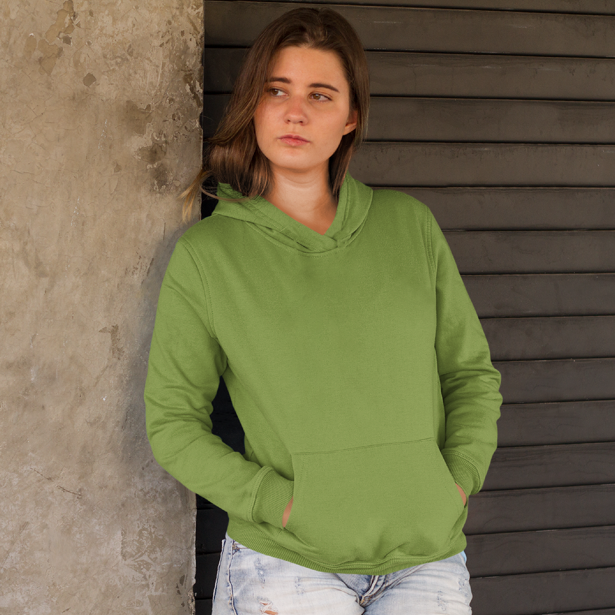 Upgrade your casual look with a moss green oversized hoodie for women. Perfect for layering and all-day comfort. Get yours today!